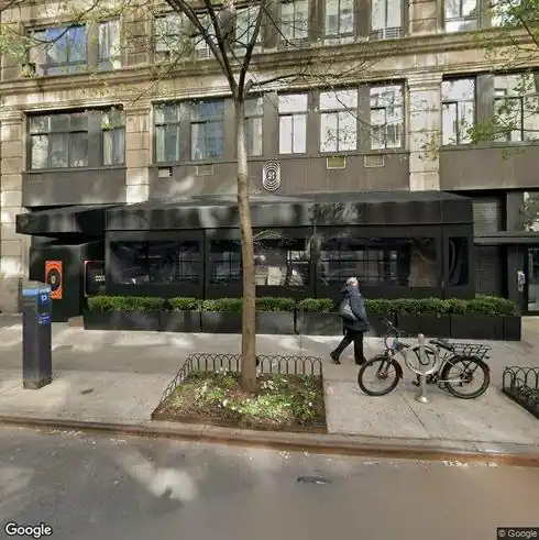 rent apartment 12 e 22nd st