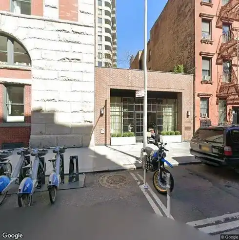 rent apartment 275-277 w 10th st