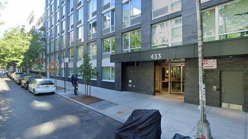 rent apartment 433 e 13th st