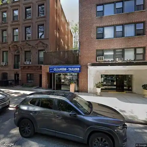 rent apartment 30 e 81st st