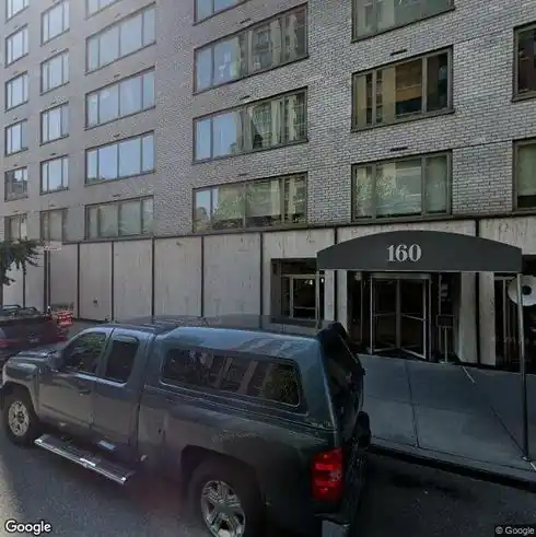 rent apartment 160 e 84th st