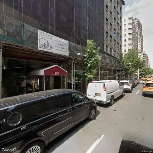 rent apartment 1100 madison ave