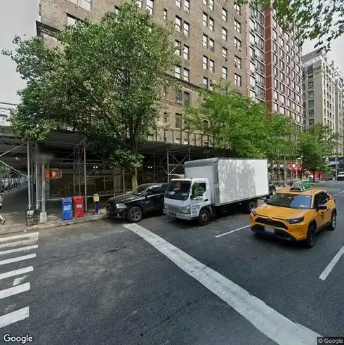 rent apartment 2401 broadway