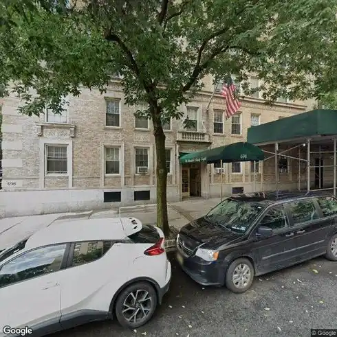 rent apartment 698 west end ave