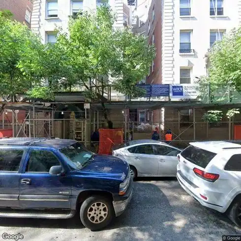 rent apartment 210-230 w 107th st