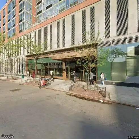 rent apartment 282 11th ave