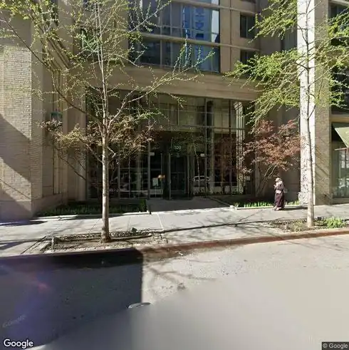 rent apartment 320 w 38th st
