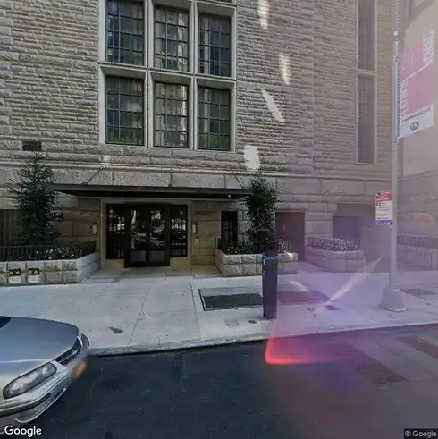 rent apartment 45 east 22nd street