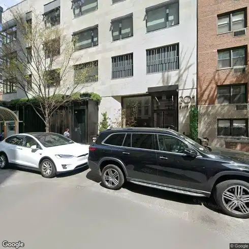 rent apartment 301 east 50th street