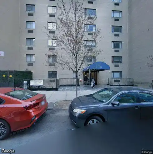 rent apartment 451 east 83rd street