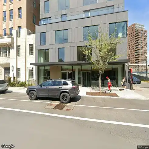 rent apartment 222 east broadway
