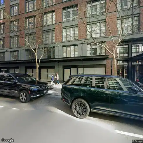 rent apartment 70 charlton street