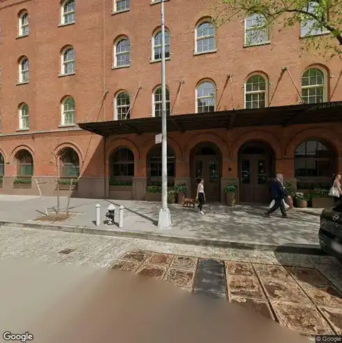 rent apartment 443 greenwich street