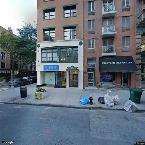 rent retail 80 university place