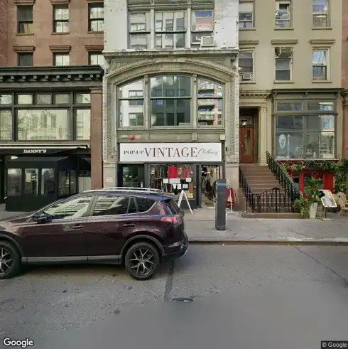 rent retail 48 west 22nd street