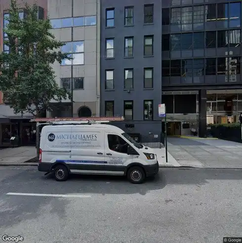 rent office 212 east 49th street