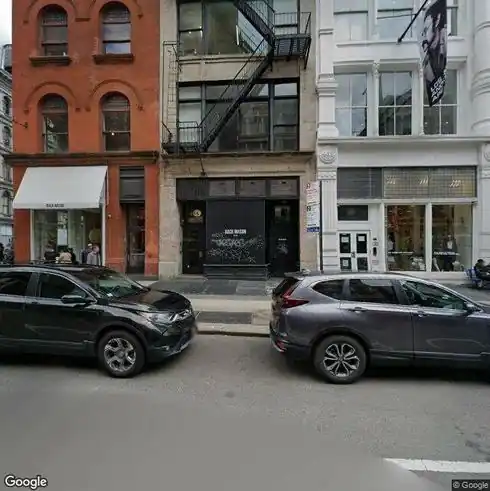 rent retail 484-486 broadway
