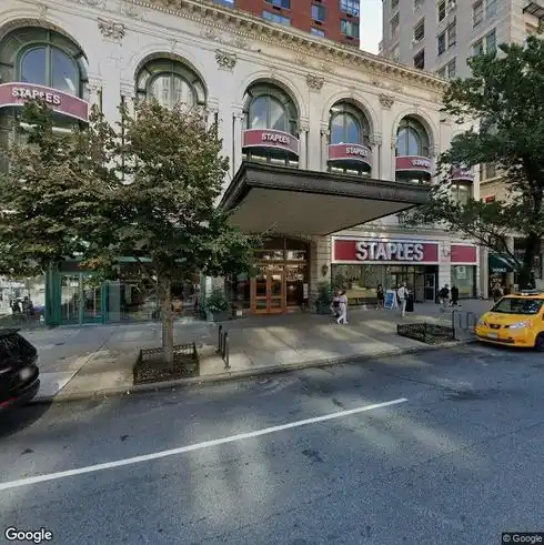 rent apartment 2250-2252 broadway