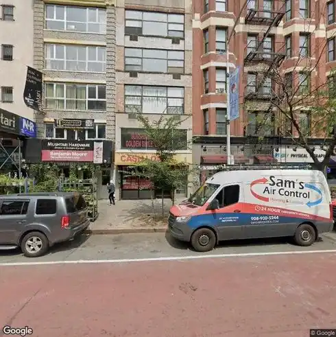 rent retail 29 west 125th street