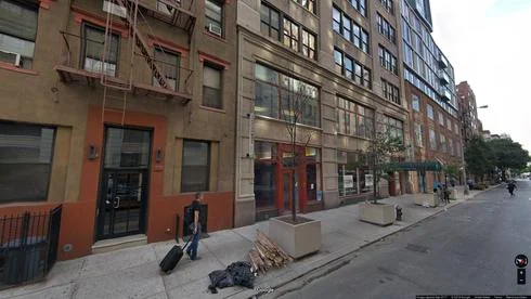 rent office 230 west 17th street