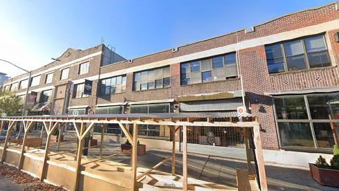 rent office 33 nassau avenue