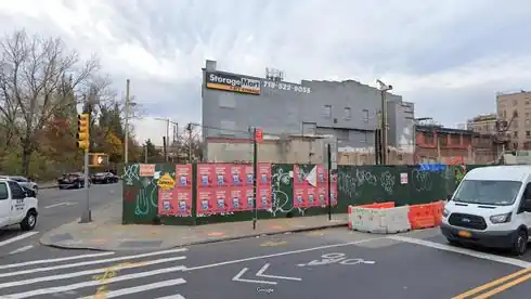rent office 347 flushing avenue