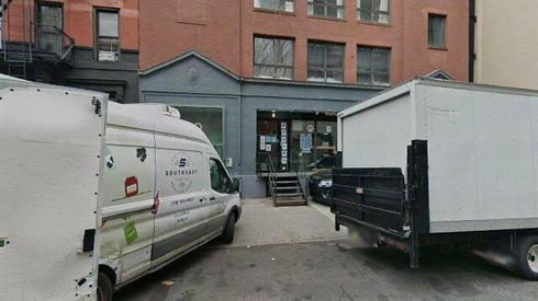 rent office 30 vandam street
