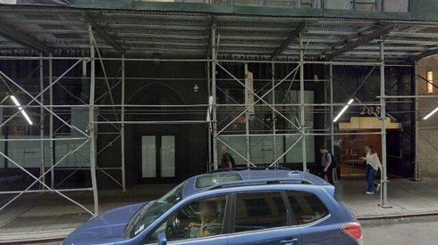 rent office 205 west 39th street