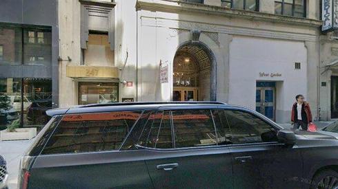 rent office 243 west 30th street