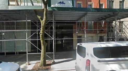 rent apartment 250-258 east 49th street