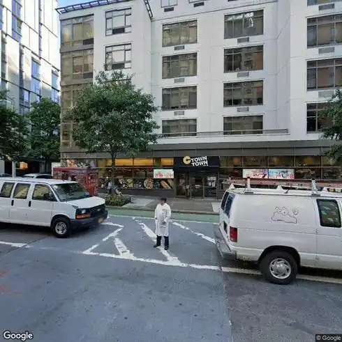 rent apartment 1721 1st avenue