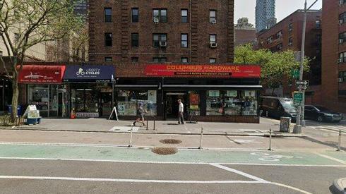 rent apartment 842 9th avenue