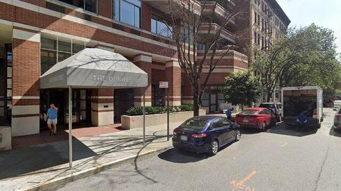 rent apartment 401 east 84th street