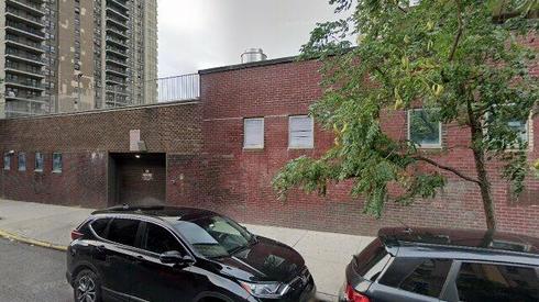 rent retail 585 west 181st street
