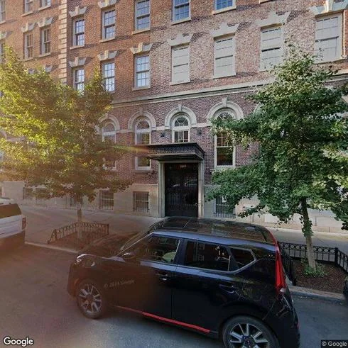 rent specialty 4-12 w 12th st