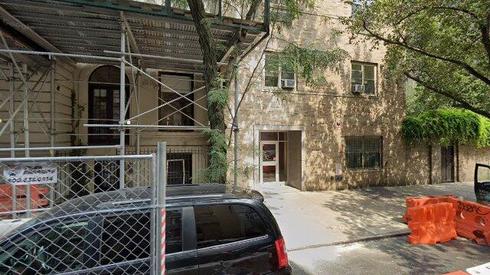 rent office 39 e 83rd st