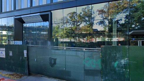 rent office 2440 fulton street