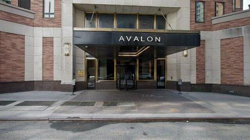 rent apartment 250 w 50th st