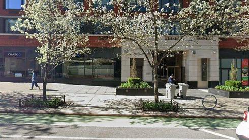 rent apartment 400 w 55th st