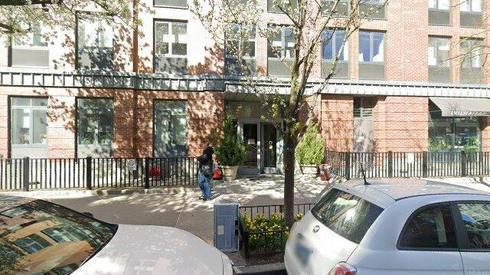 rent apartment 401 w 22nd st