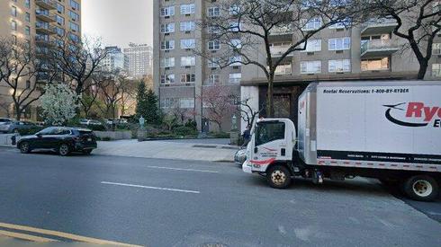 rent apartment 1385 york ave