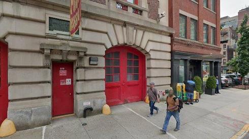 rent office 286 spring street