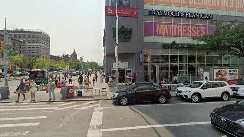 rent retail 100 west 125th street