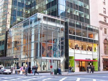 Rent Fifth Avenue Retail 4